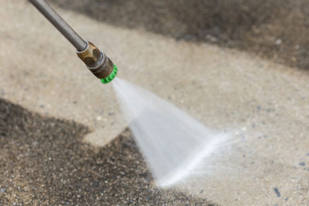 commercial jet washing services from independent pest control